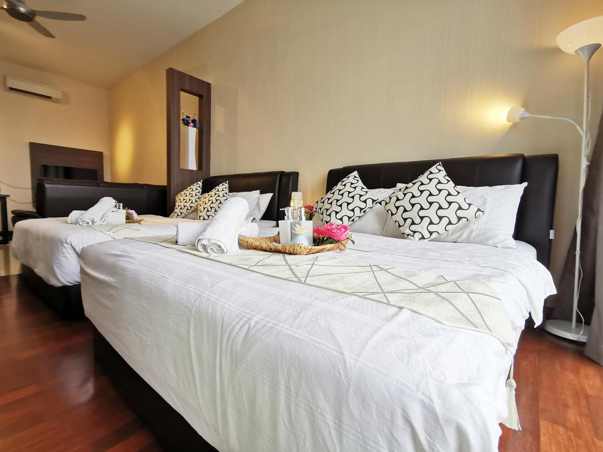 Attic Home Melaka Silverscape Residence & Jonker Номер фото