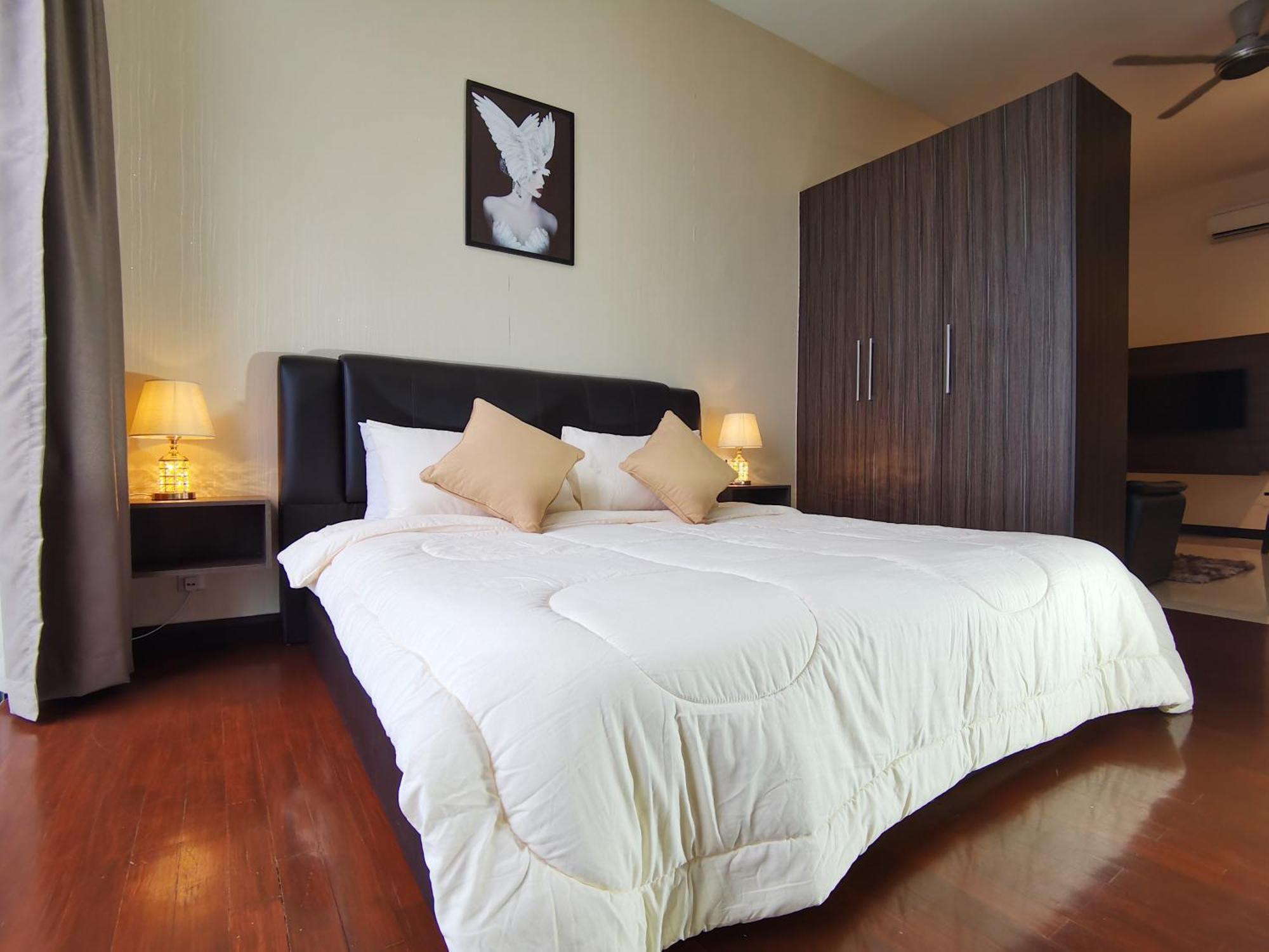 Attic Home Melaka Silverscape Residence & Jonker Номер фото